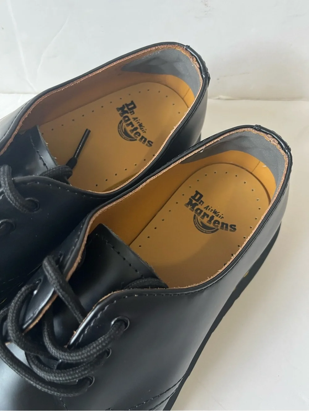 Dr. Martens 1461 hasSmooth Leather Black Leather 3-Eye Derby Oxford shoes M6/W7
